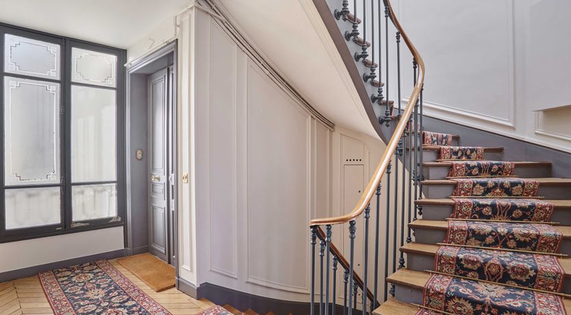 Photo of Eiffel Aspect