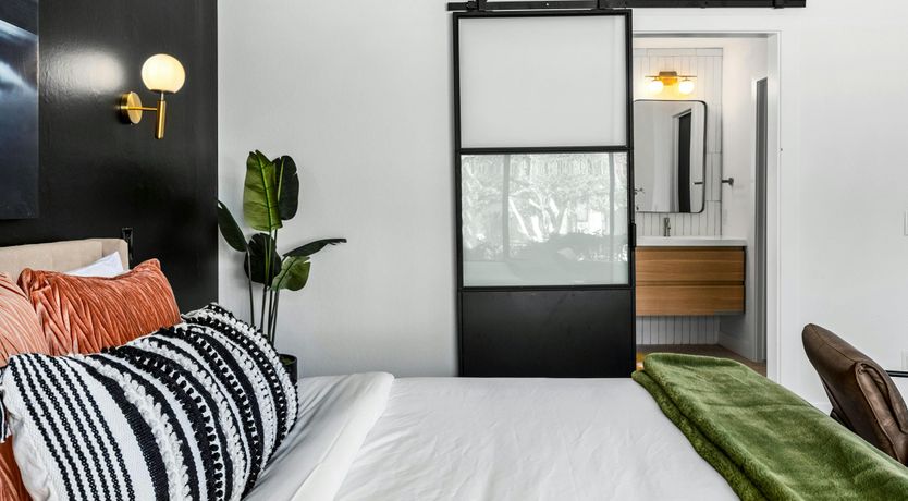 Photo of Stardust Poolhouse