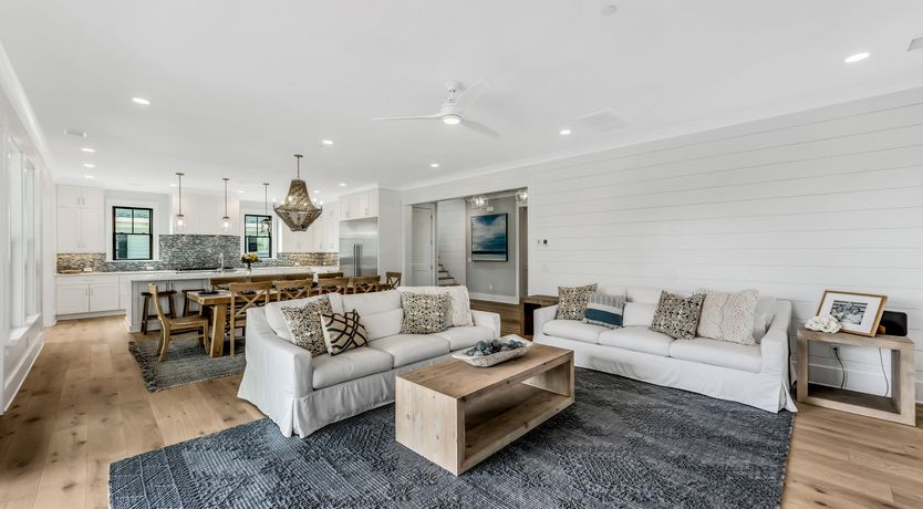 Photo of Palm Shores