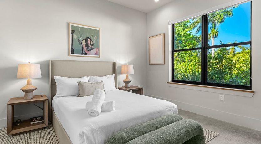 Photo of Vibrant Emerald Abode