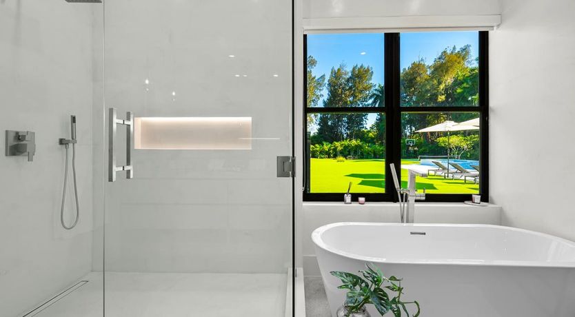 Photo of Vibrant Emerald Abode