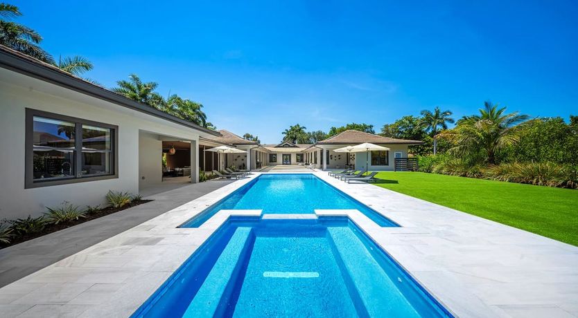 Photo of Vibrant Emerald Abode