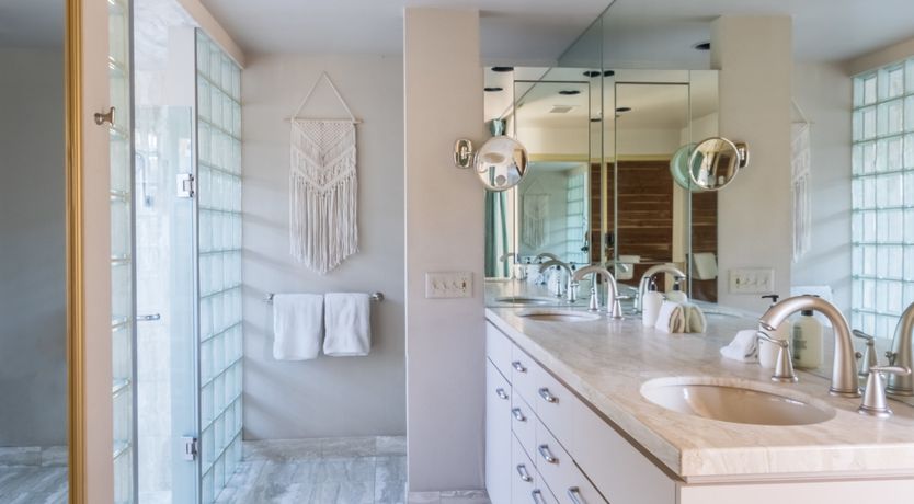 Photo of Shelter from the Warm