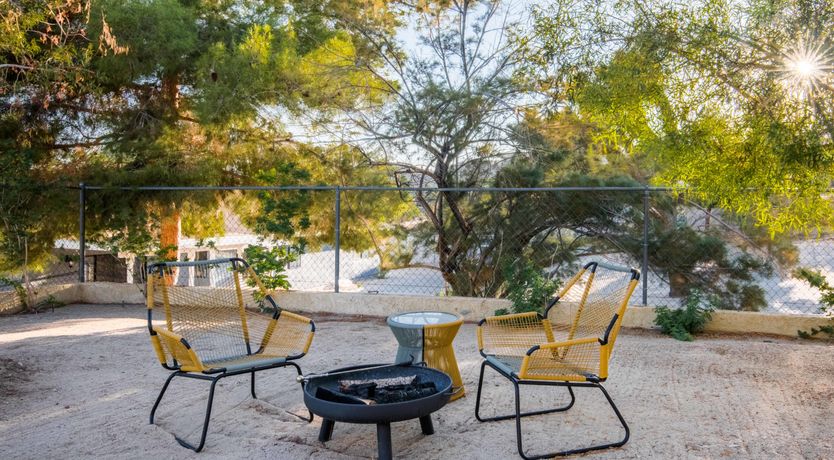 Photo of Shelter from the Warm