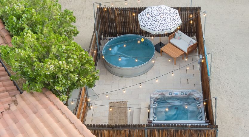 Photo of Shelter from the Warm