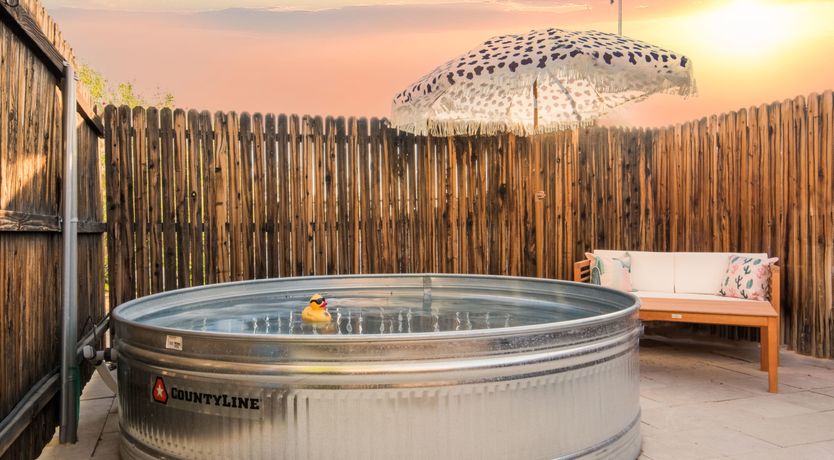 Photo of Shelter from the Warm