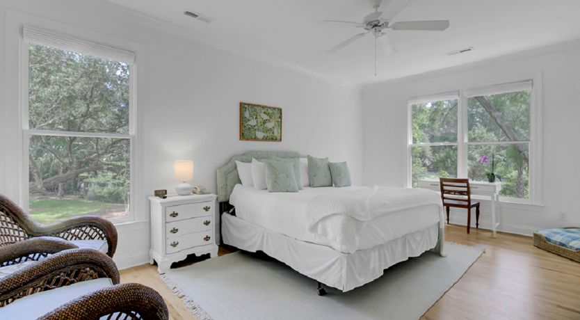 Photo of Palm Grove Escape