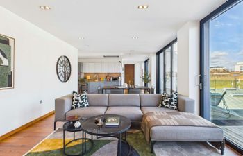 Camden Retreat Holiday Home