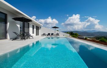 Lefkada Landscape Holiday Home
