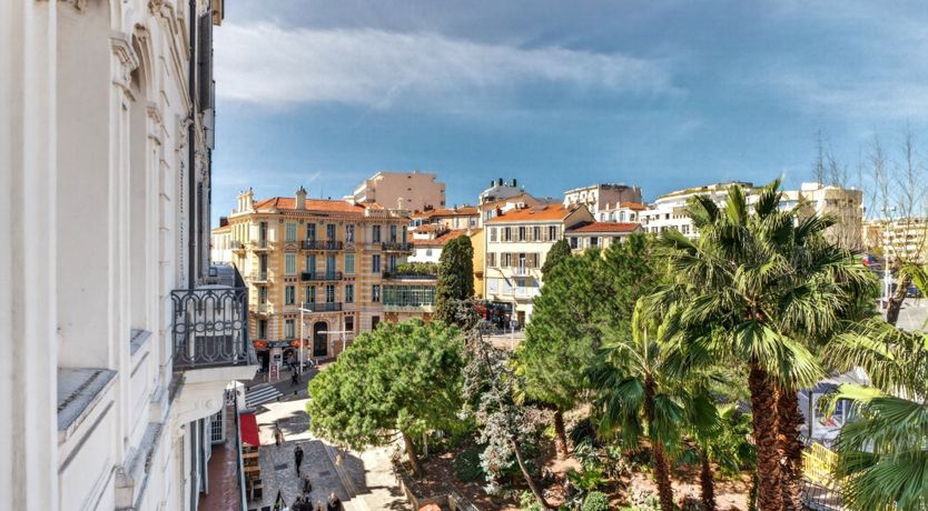 Photo of Light of Cannes