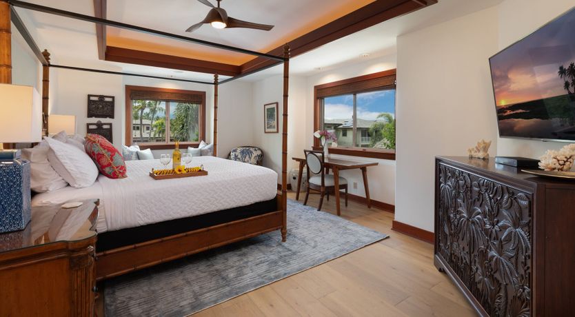 Photo of Gentle Golden Isle