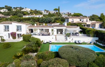 Riviera Style Holiday Home