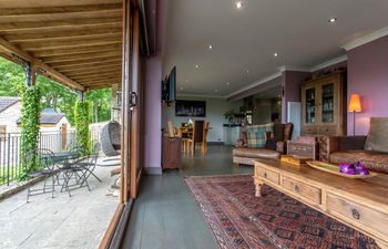Georgiana Blue Holiday Home