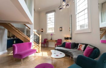 Artisan Serenity Holiday Home