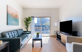 Photo of charlotte-scenes