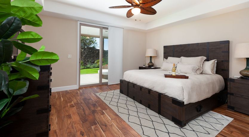 Photo of Hawaiian Living
