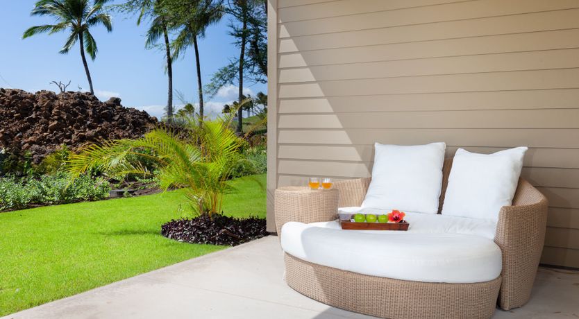 Photo of Hawaiian Living