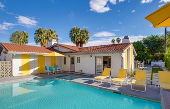 Teeny Banana Bikini Holiday Home