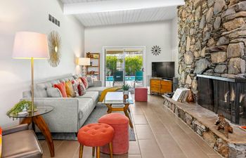 Blissful Fifties Holiday Home