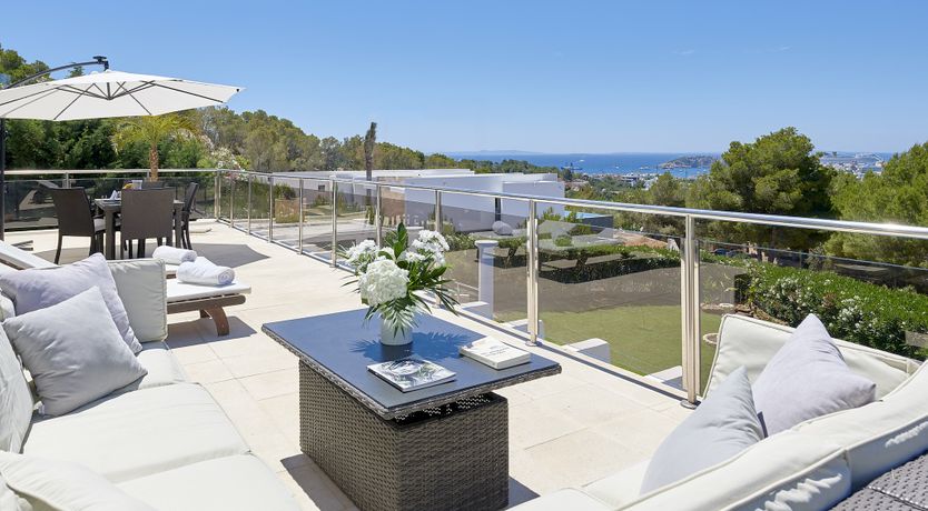 Photo of Island Horizon