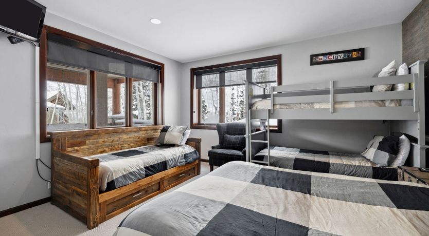 Photo of The Mountain Light