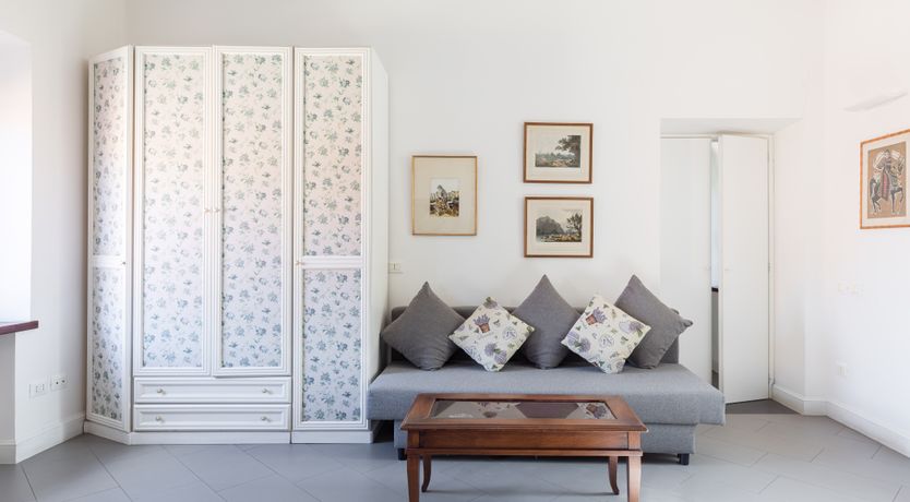 Photo of Roman Terrace Garden