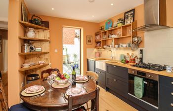 Weymouth Whimsy Holiday Home