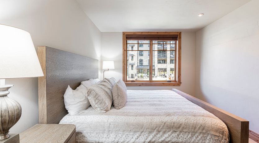 Photo of Summit Oasis