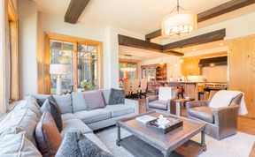 Photo of Summit Oasis