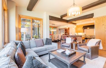 Summit Oasis Holiday Home