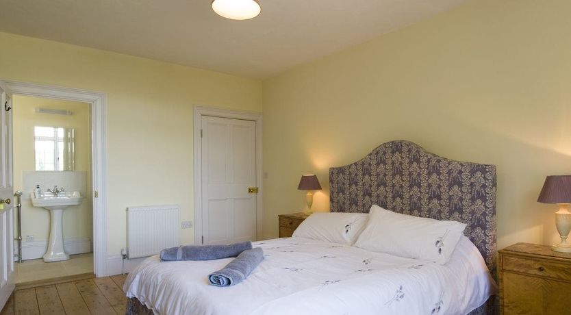 Photo of Exmoor Heather