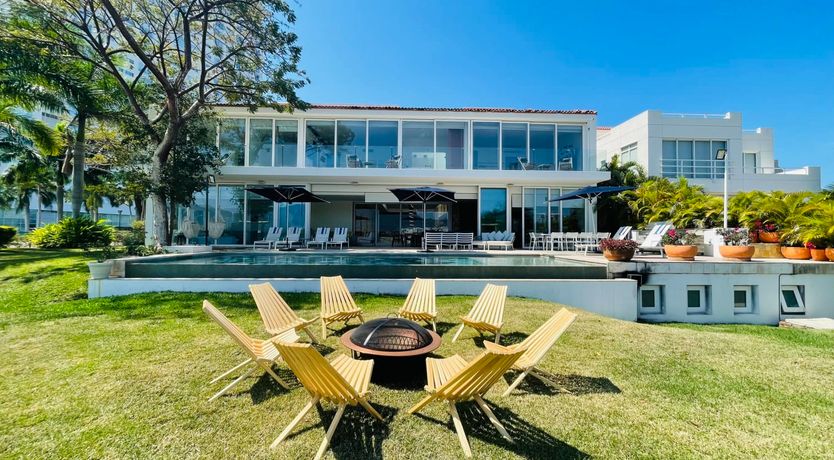 Photo of Puerto Vallarta Luxe