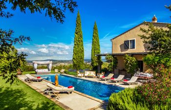 Siena & Sky Holiday Home