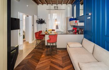 Urban Roma Holiday Home