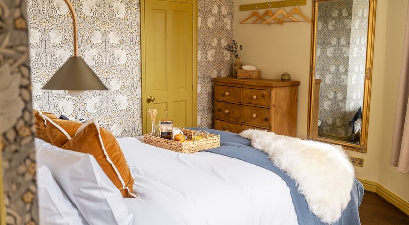 Photo of Georgian Retreat