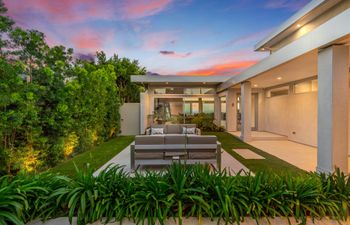 Sky Glimmer Holiday Home