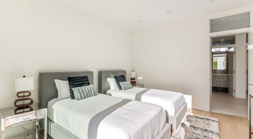 Photo of Sky Glimmer