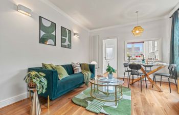 West London Holiday Home