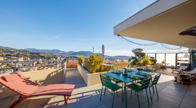 Photo of Panoramic Horizon