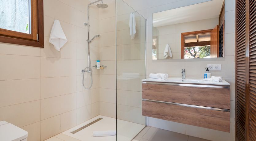 Photo of Garden & Sea