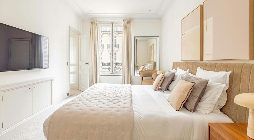 Photo of Elegant Avenue Living