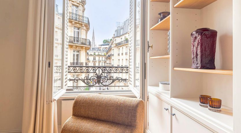 Photo of Elegant Avenue Living