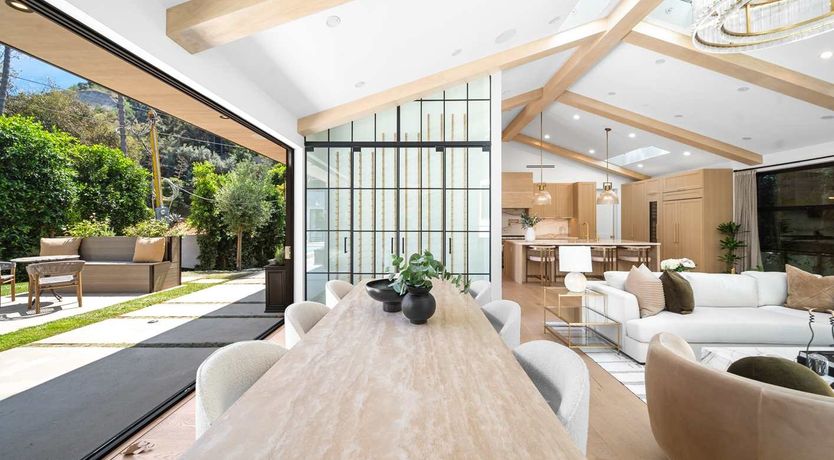 Photo of Sunset Strip Style