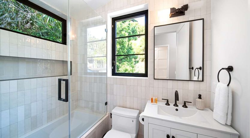 Photo of Sunset Strip Style