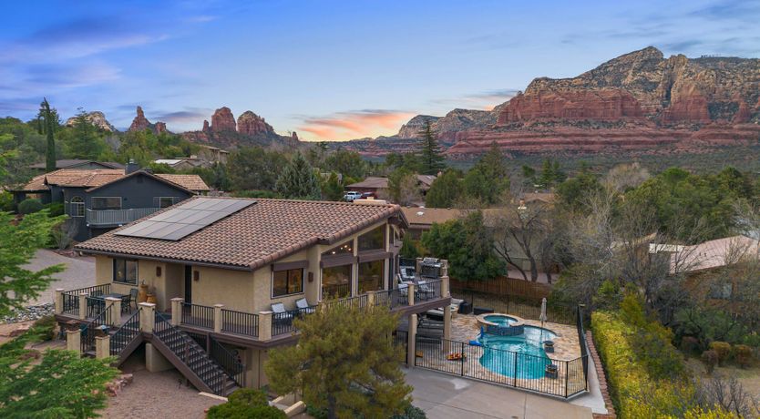 Photo of Golden Rocks Vista