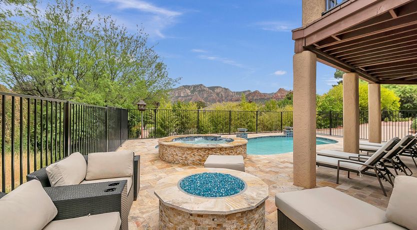Photo of Golden Rocks Vista