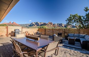 Red Rock Reverie Holiday Home