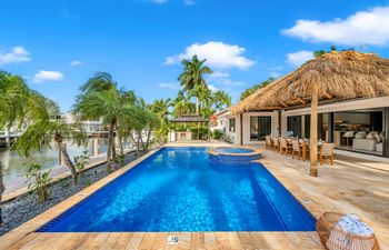 Aqua & Sun Holiday Home