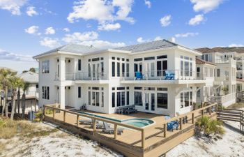 Emerald Bliss Holiday Home