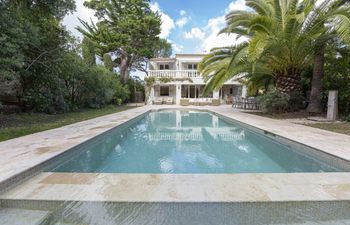 French Riviera Gem Holiday Home